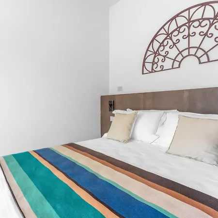 Sabhe Hotel 4*